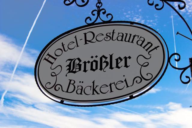 Hotel Brossler Stockstadt am Main Екстер'єр фото